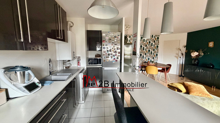 Ma-Cabane - Vente Appartement BUSSY-SAINT-GEORGES, 88 m²