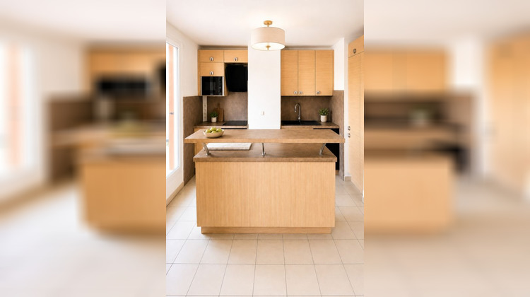 Ma-Cabane - Vente Appartement BUSSY SAINT GEORGES, 102 m²