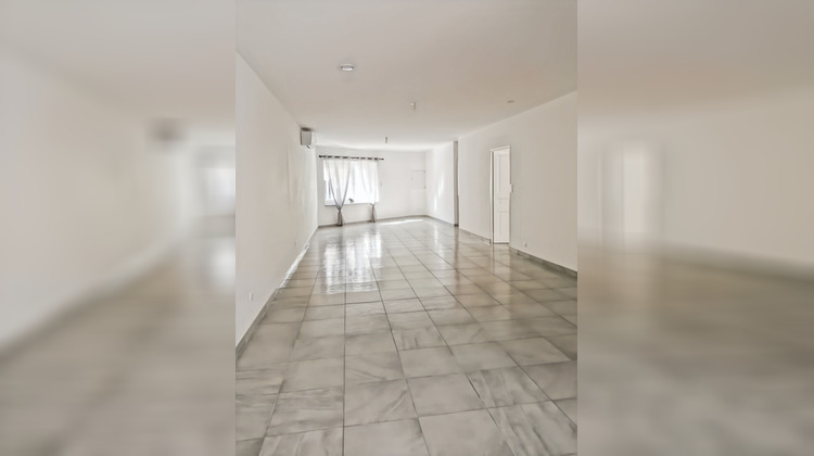 Ma-Cabane - Vente Appartement CABANNES, 90 m²