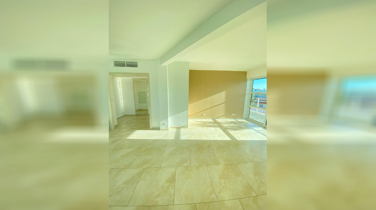 Ma-Cabane - Vente Appartement Cagnes-sur-Mer, 107 m²