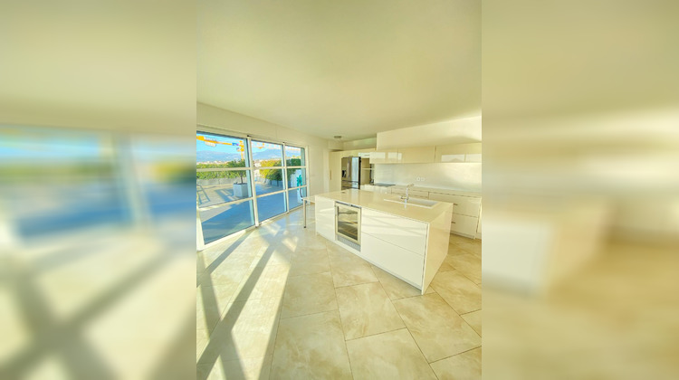 Ma-Cabane - Vente Appartement Cagnes-sur-Mer, 107 m²