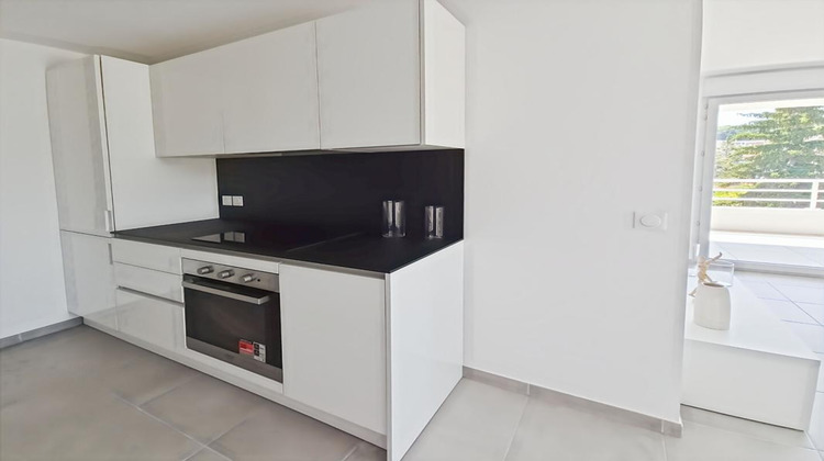 Ma-Cabane - Vente Appartement CAGNES SUR MER, 63 m²