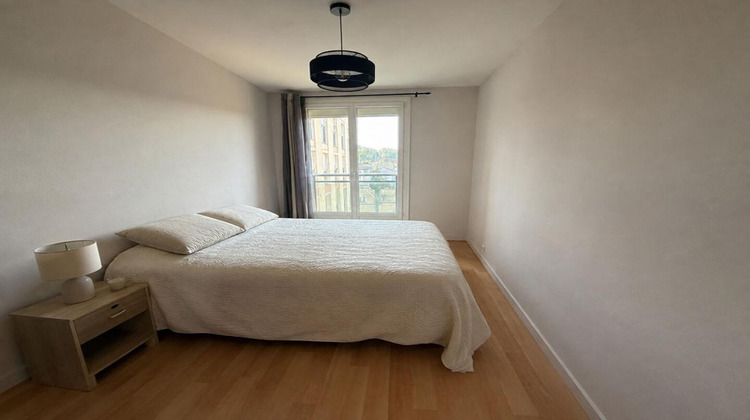 Ma-Cabane - Vente Appartement CAHORS, 53 m²