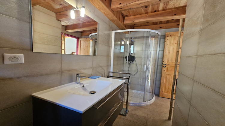 Ma-Cabane - Vente Appartement Caille, 55 m²