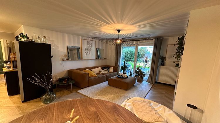 Ma-Cabane - Vente Appartement CALUIRE-ET-CUIRE, 57 m²