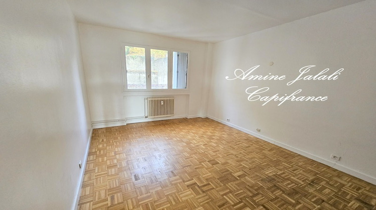 Ma-Cabane - Vente Appartement CALUIRE ET CUIRE, 87 m²