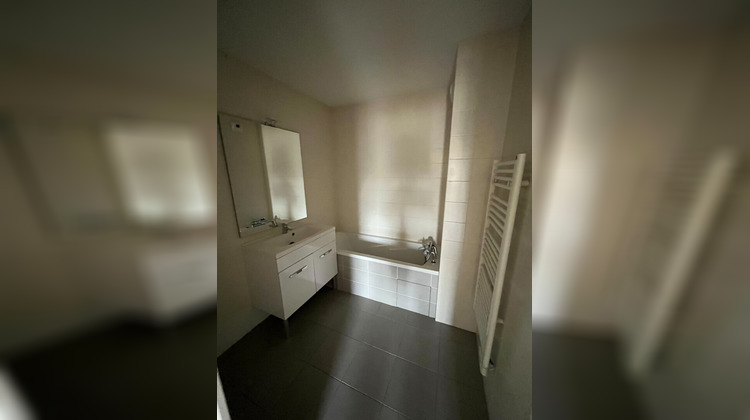 Ma-Cabane - Vente Appartement CALUIRE-ET-CUIRE, 43 m²