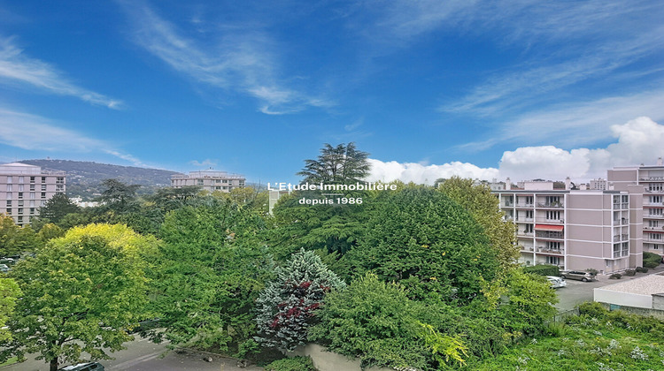 Ma-Cabane - Vente Appartement CALUIRE-ET-CUIRE, 150 m²