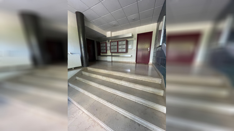 Ma-Cabane - Vente Appartement CALUIRE-ET-CUIRE, 49 m²