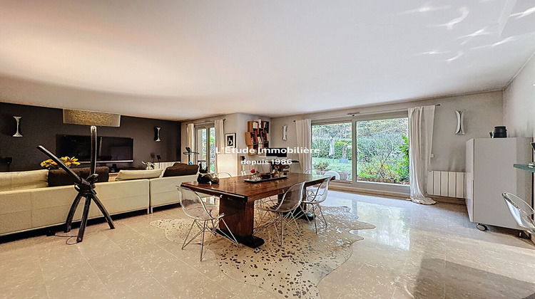 Ma-Cabane - Vente Appartement CALUIRE-ET-CUIRE, 115 m²