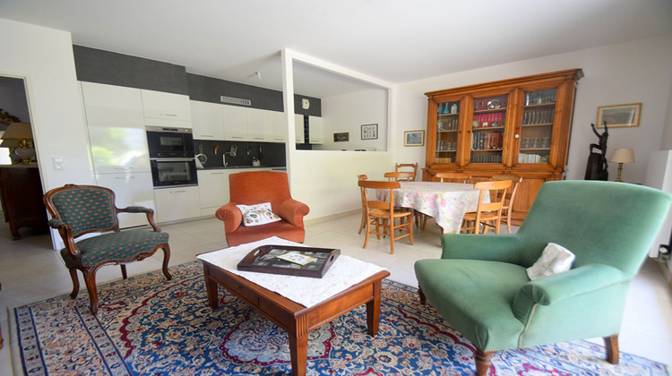 Ma-Cabane - Vente Appartement CALUIRE-ET-CUIRE, 97 m²