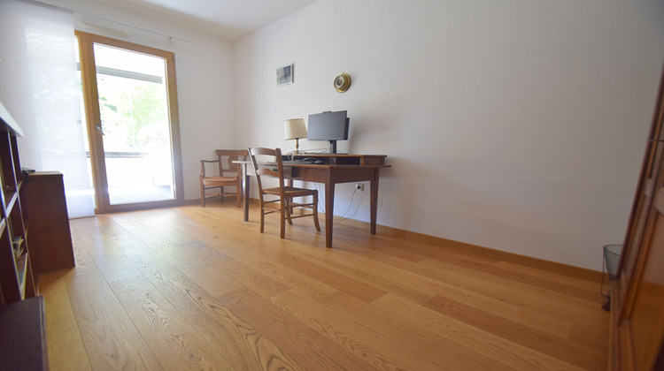 Ma-Cabane - Vente Appartement CALUIRE-ET-CUIRE, 97 m²