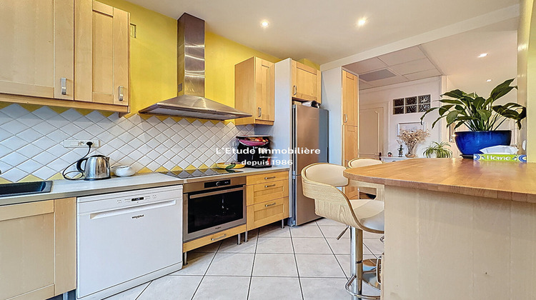 Ma-Cabane - Vente Appartement CALUIRE-ET-CUIRE, 126 m²