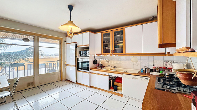 Ma-Cabane - Vente Appartement CALUIRE-ET-CUIRE, 131 m²