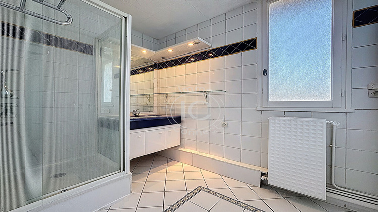 Ma-Cabane - Vente Appartement CALUIRE-ET-CUIRE, 60 m²