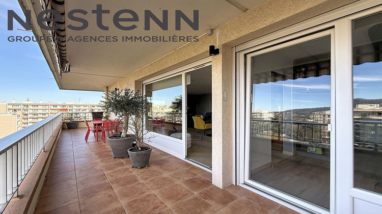 Ma-Cabane - Vente Appartement CALUIRE-ET-CUIRE, 92 m²