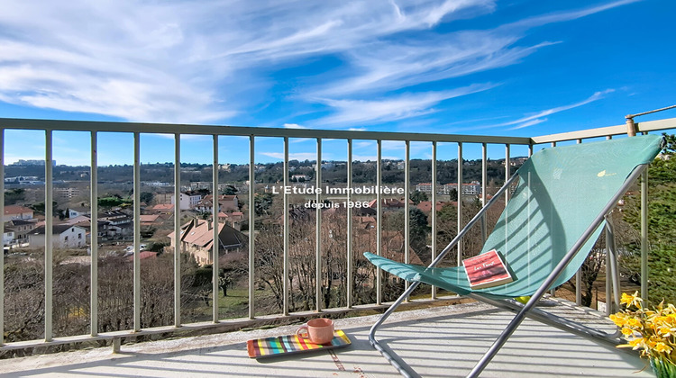 Ma-Cabane - Vente Appartement CALUIRE-ET-CUIRE, 77 m²