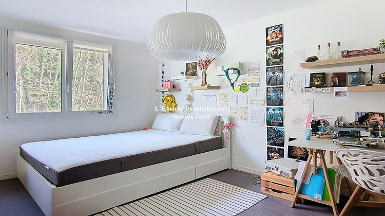 Ma-Cabane - Vente Appartement CALUIRE-ET-CUIRE, 77 m²