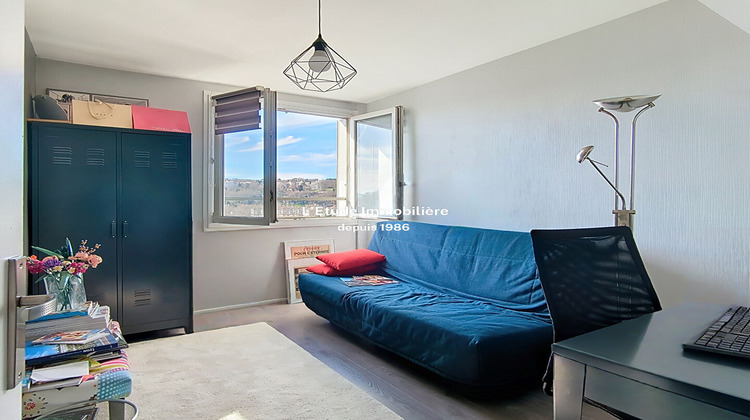 Ma-Cabane - Vente Appartement CALUIRE-ET-CUIRE, 77 m²