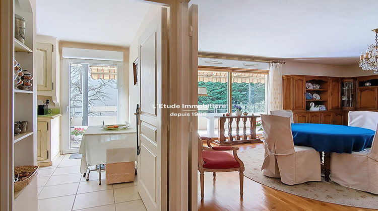 Ma-Cabane - Vente Appartement CALUIRE-ET-CUIRE, 97 m²