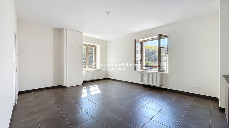 Ma-Cabane - Vente Appartement CALUIRE-ET-CUIRE, 47 m²