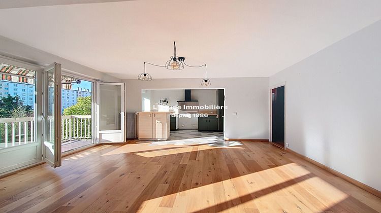 Ma-Cabane - Vente Appartement CALUIRE-ET-CUIRE, 121 m²