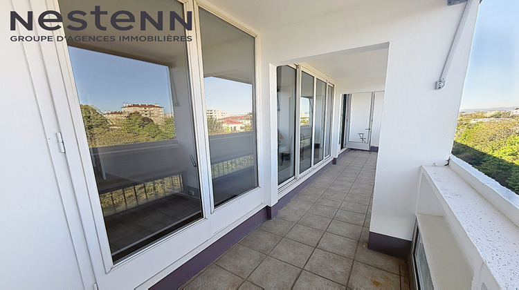 Ma-Cabane - Vente Appartement CALUIRE-ET-CUIRE, 83 m²