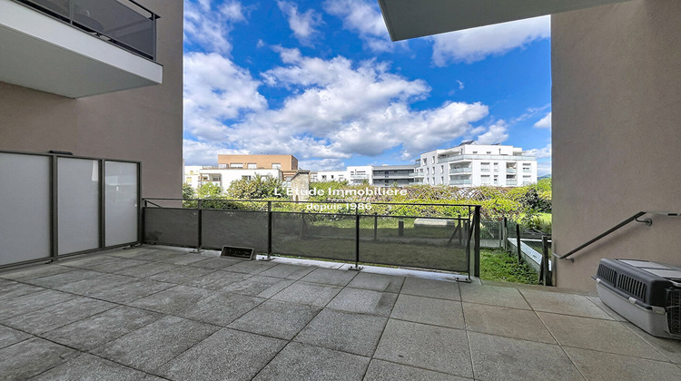 Ma-Cabane - Vente Appartement CALUIRE-ET-CUIRE, 66 m²