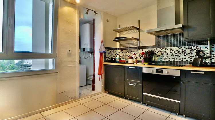 Ma-Cabane - Vente Appartement CALUIRE ET CUIRE, 65 m²