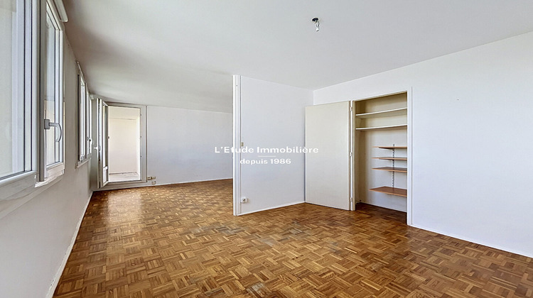 Ma-Cabane - Vente Appartement CALUIRE-ET-CUIRE, 58 m²
