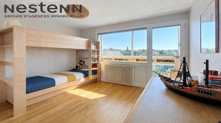 Ma-Cabane - Vente Appartement CALUIRE-ET-CUIRE, 91 m²