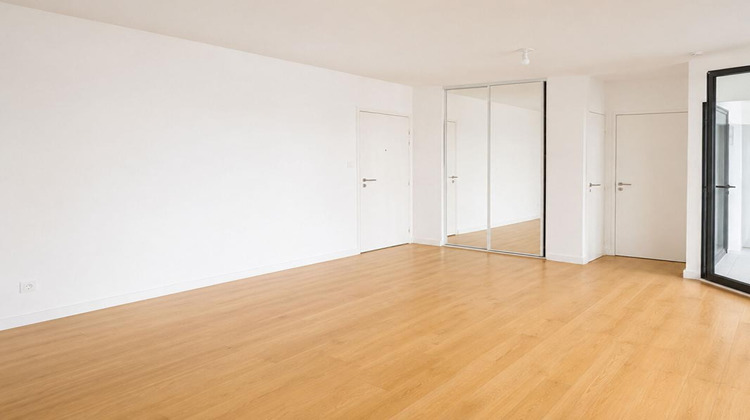 Ma-Cabane - Vente Appartement CALUIRE ET CUIRE, 49 m²