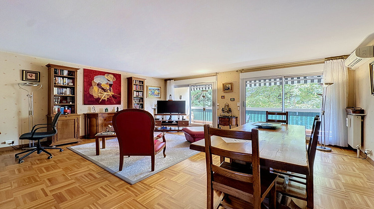 Ma-Cabane - Vente Appartement CALUIRE-ET-CUIRE, 85 m²