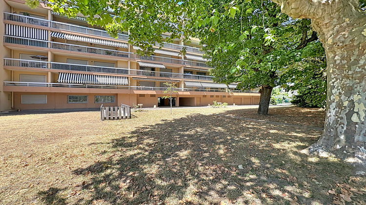 Ma-Cabane - Vente Appartement CALUIRE-ET-CUIRE, 85 m²