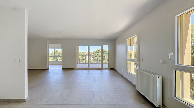 Ma-Cabane - Vente Appartement CALUIRE-ET-CUIRE, 61 m²