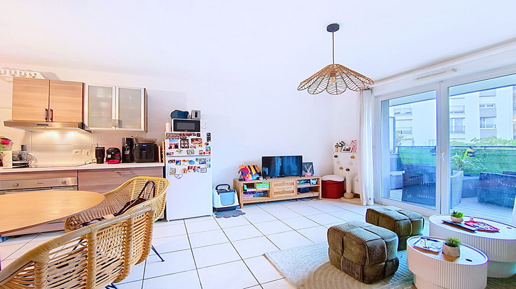 Ma-Cabane - Vente Appartement CALUIRE-ET-CUIRE, 43 m²