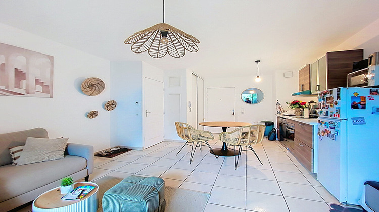 Ma-Cabane - Vente Appartement CALUIRE-ET-CUIRE, 43 m²