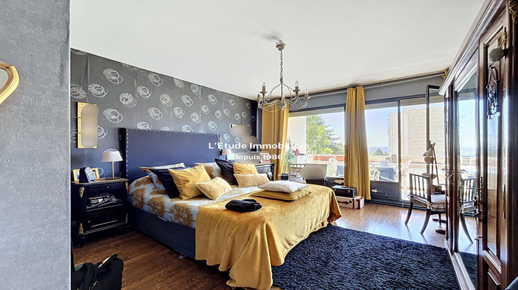 Ma-Cabane - Vente Appartement CALUIRE-ET-CUIRE, 138 m²