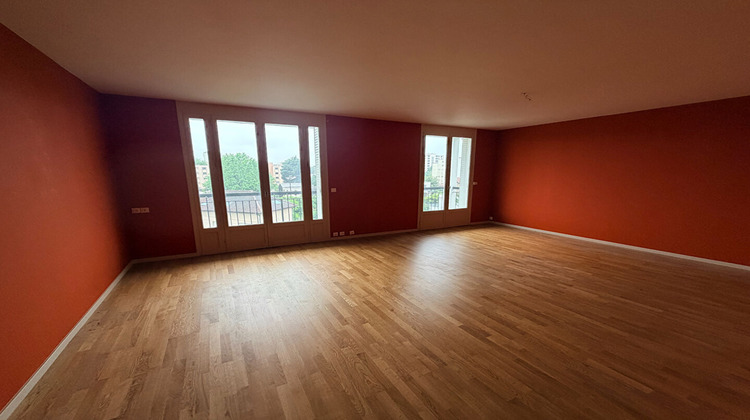 Ma-Cabane - Vente Appartement CALUIRE-ET-CUIRE, 90 m²