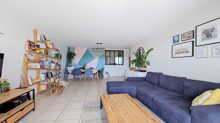 Ma-Cabane - Vente Appartement CALUIRE-ET-CUIRE, 71 m²