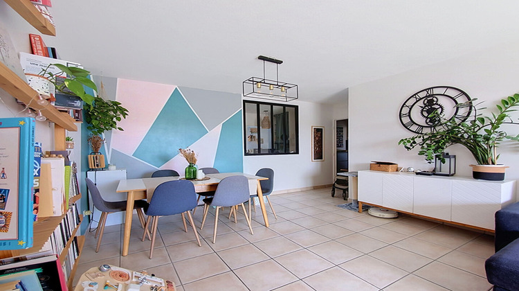 Ma-Cabane - Vente Appartement CALUIRE-ET-CUIRE, 71 m²