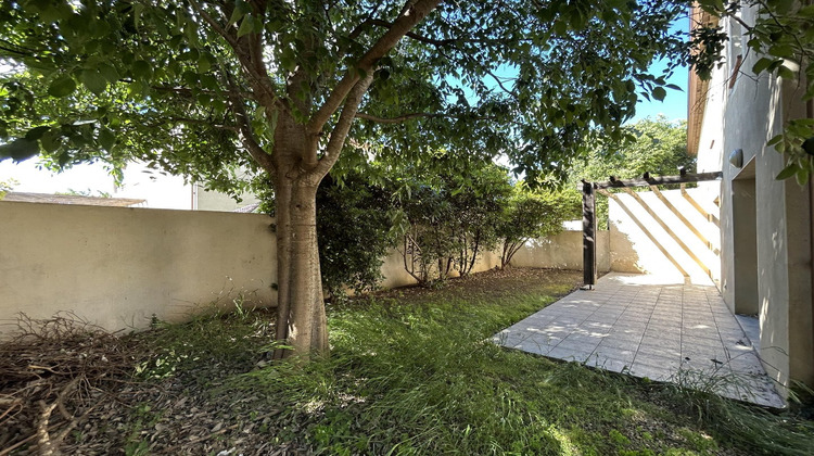 Ma-Cabane - Vente Appartement CALVISSON, 68 m²