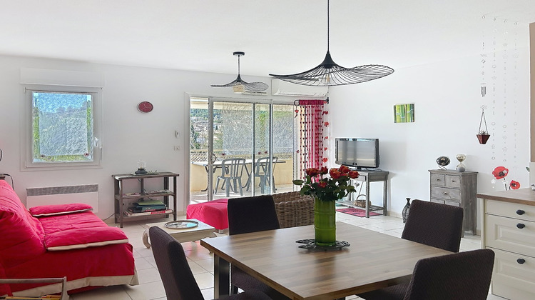 Ma-Cabane - Vente Appartement CALVISSON, 49 m²
