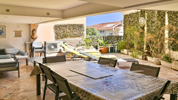 Ma-Cabane - Vente Appartement Cannes, 143 m²
