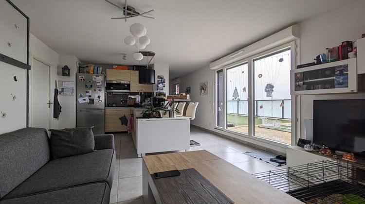 Ma-Cabane - Vente Appartement CARBON-BLANC, 42 m²