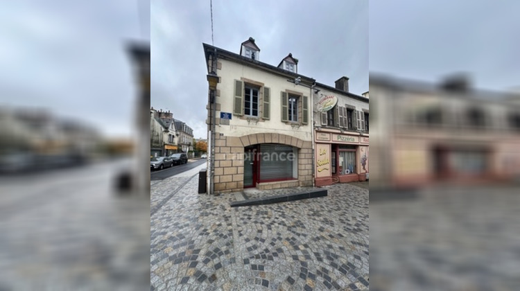 Ma-Cabane - Vente Appartement CARHAIX PLOUGUER, 70 m²