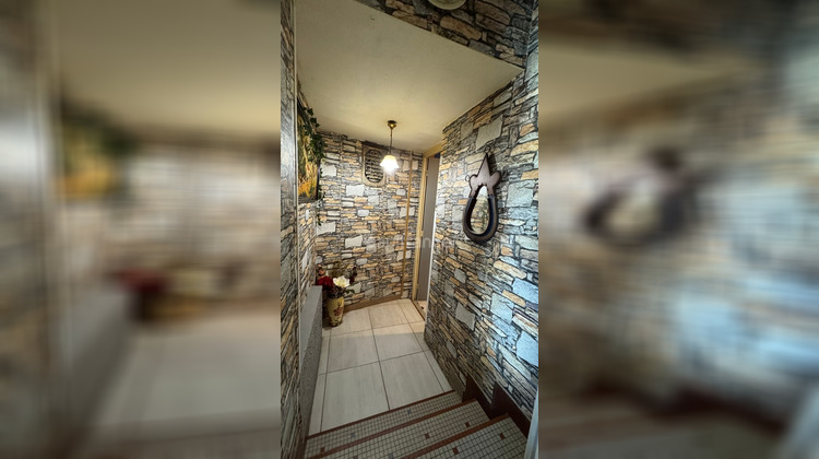 Ma-Cabane - Vente Appartement CARHAIX PLOUGUER, 150 m²