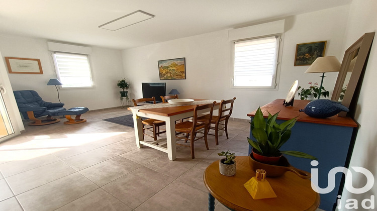 Ma-Cabane - Vente Appartement Carpentras, 64 m²