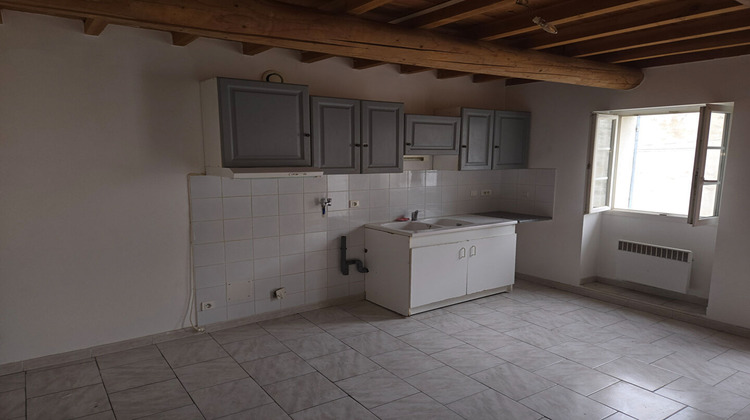 Ma-Cabane - Vente Appartement CARPENTRAS, 96 m²