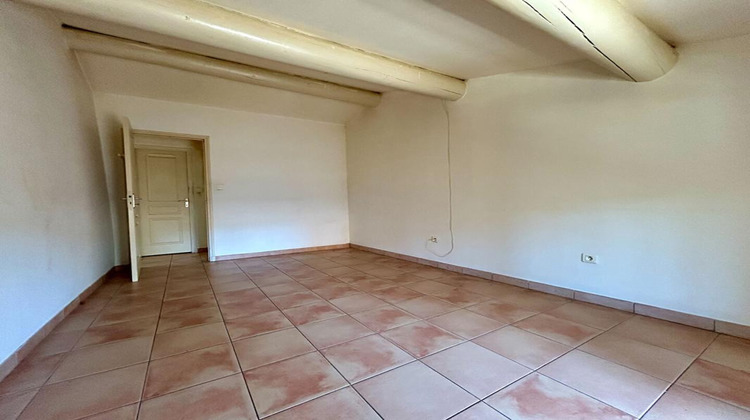 Ma-Cabane - Vente Appartement CARPENTRAS, 51 m²